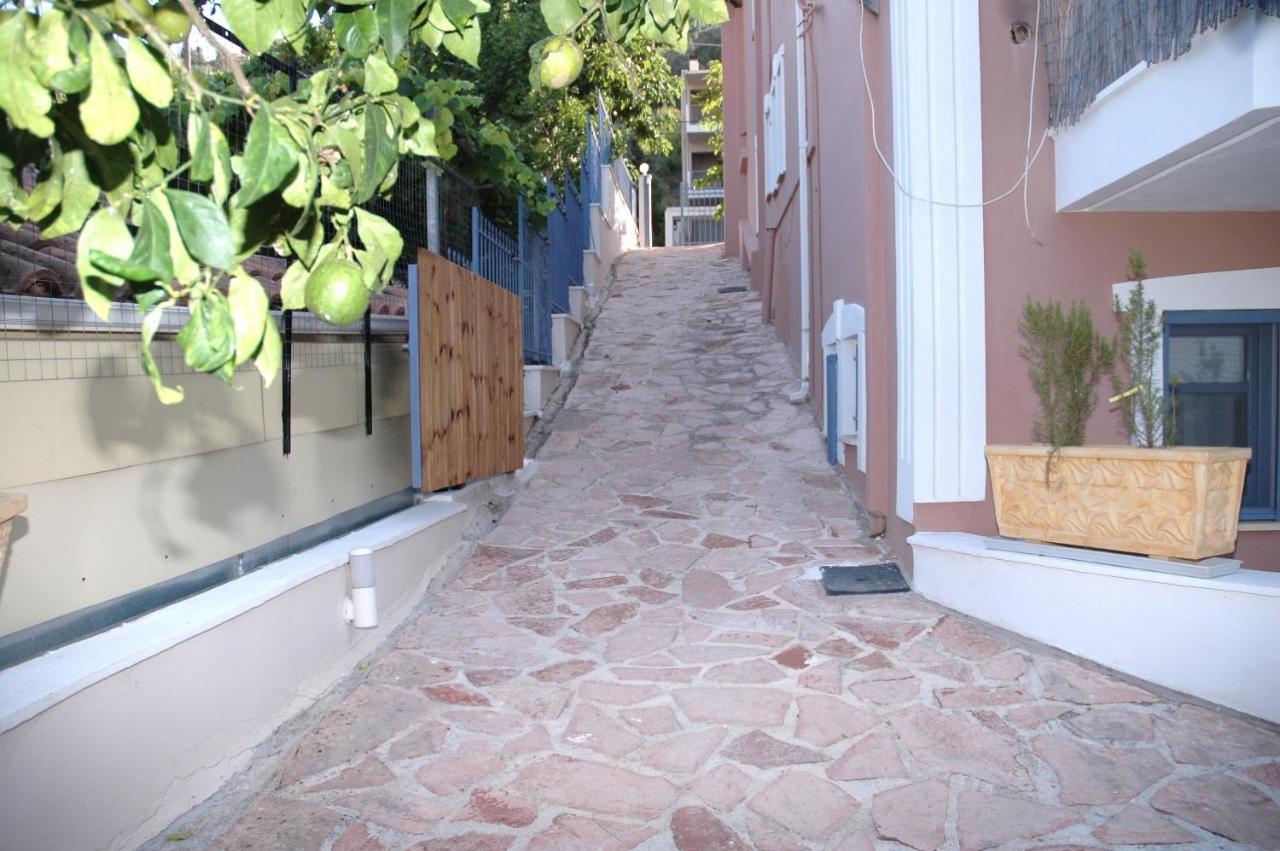 A L' Aise Studios Απόλπαινα Εξωτερικό φωτογραφία